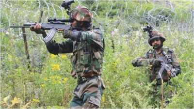 Indian Army boosts vigilance after infiltration attempt near Uri in Jammu and Kashmir