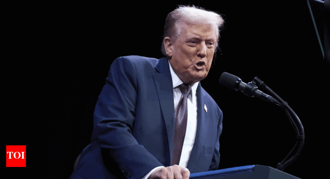 <div>'Blood is in hands of Democrats': Trump condemns killing of Ukrainian refugee; endorses senate candidate</div>