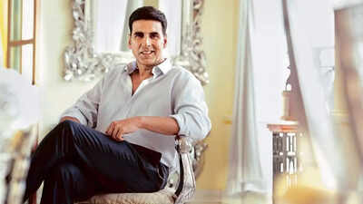 Birthday boy Akshay Kumar performs martial arts in OLD video; Says, 'When speed was about how fast you could punch'