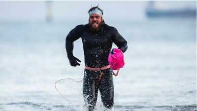 British swimmer Ross Edgley becomes the first athlete to circumnavigate Iceland