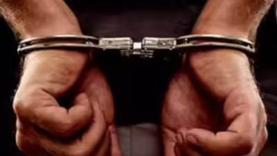  Two men held for drug trafficking; 12.2g MD worth Rs 1.2 lakh seized