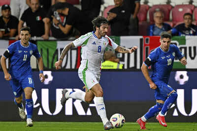World Cup qualifiers: Sandro Tonali’s 91st-minute stunner saves Italy in nine-goal thriller; Kosovo down Sweden