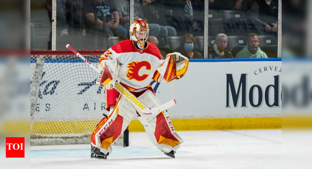 Dustin Wolf signs a seven-year, $52.5 million extension with the Calgary Flames