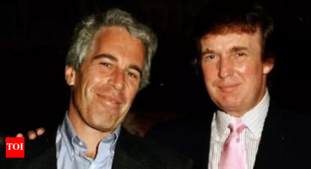 Trump–Epstein signature row: MAGA calls forgery; experts see match