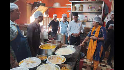 Bhubaneswar Municipal Corporation dumps 100kg stale food in a week, imposes Rs 15k fine