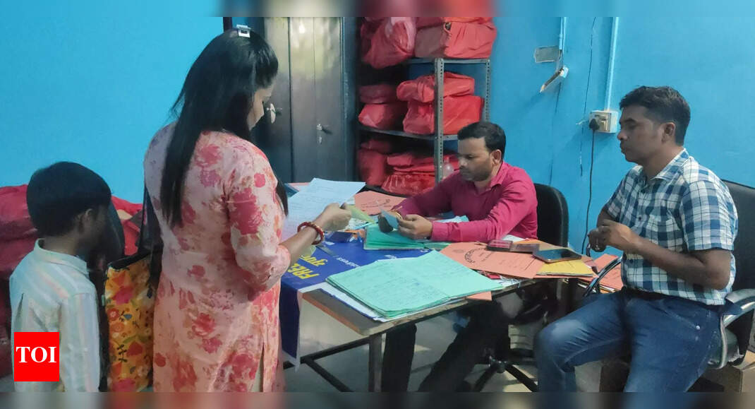 Parents File Complaint Against Teacher for Allegedly Beating Student Over Instant Noodles in Lunch Box