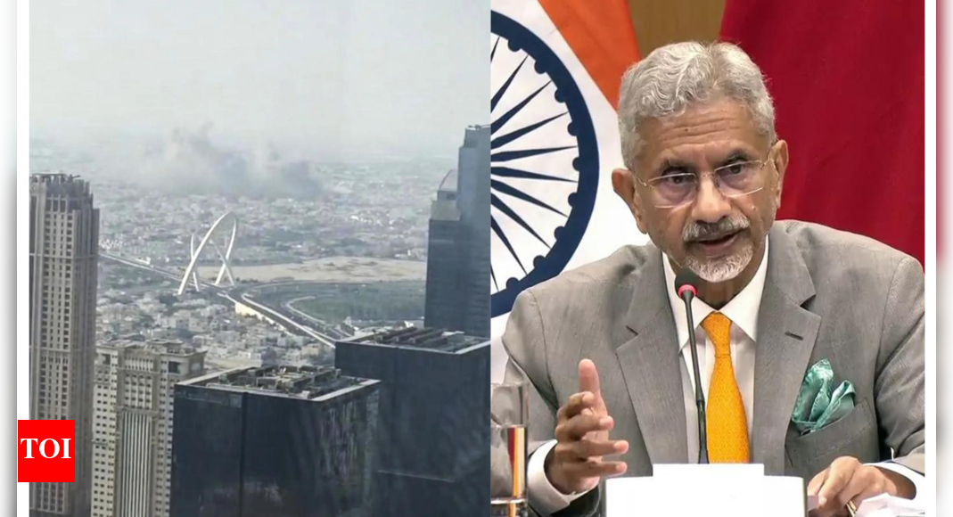 <div>Deeply concerned by this development: India over Israeli strikes in Doha; urges restraint to maintain peace</div> <div>'Deeply concerned by this development': India over Israeli strikes in Doha; urges restraint to maintain peace</div>