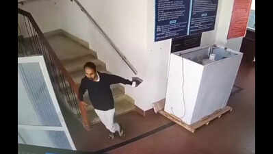 Convict escapes from Kidwai hospital in Bengaluru