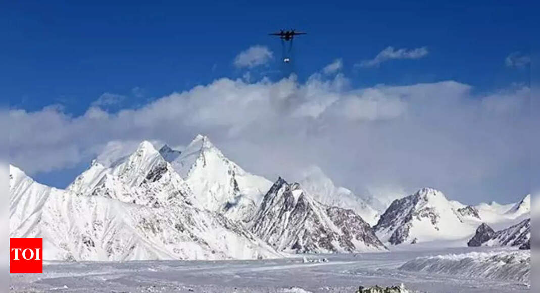 Three soldiers killed as avalanche strikes Army base in Siachen