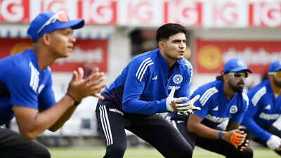  Sunil Gavaskar questions Bronco test as India selection tool