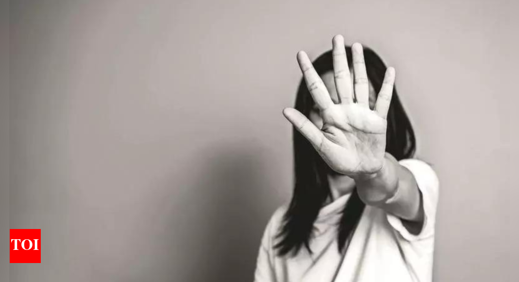 Woman 'raped' at Singrauli railway station; forced to travel 300km to file FIR
