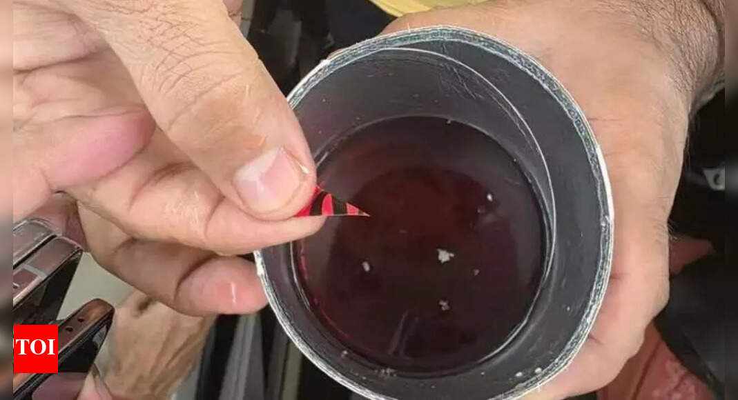'We found metal shards': Man falls ill after consuming soft drink on SpiceJet flight