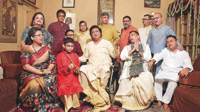  ‘Friends like family make Pujo special’