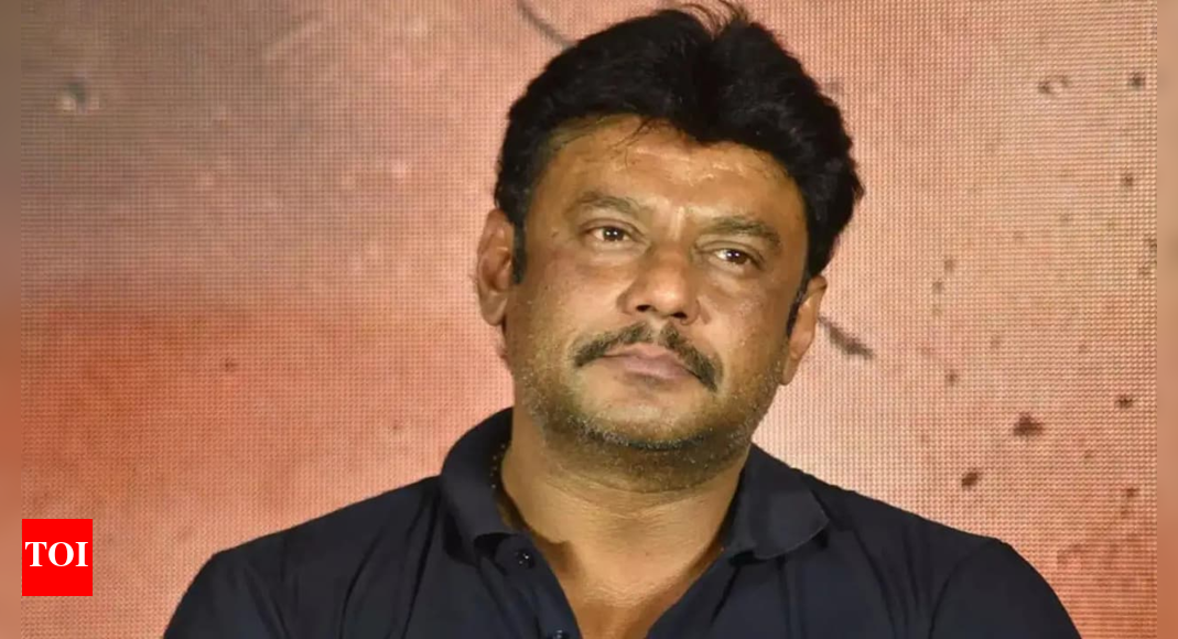 Renukaswamy case: Darshan breaks down in court