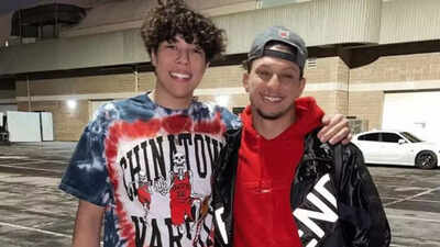 Patrick Mahomes’ brother Jackson shares mouthwatering dishes from 1587 Prime with Travis Kelce