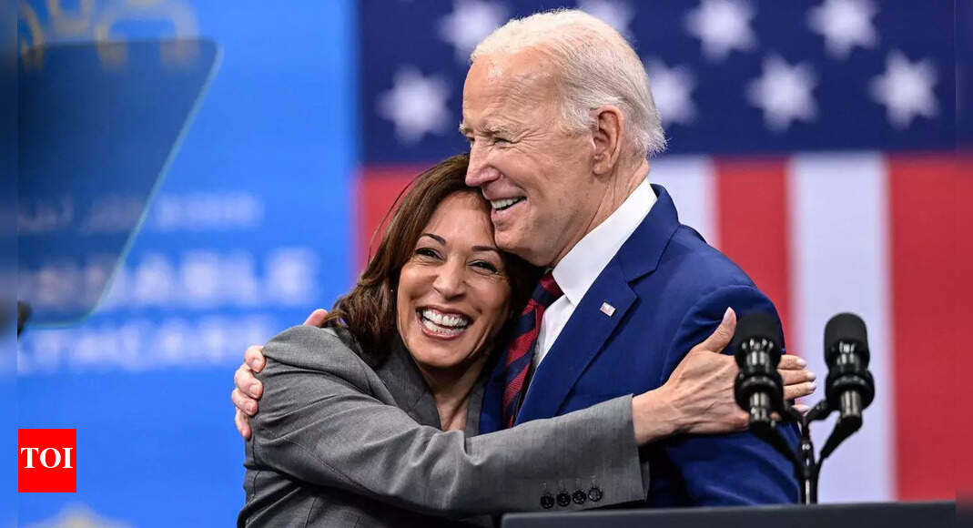 <div>'Ego, recklessness': Kamala Harris finally breaks silence on Joe and Jill Biden, says 'as if we’d all been hypnotized'</div>