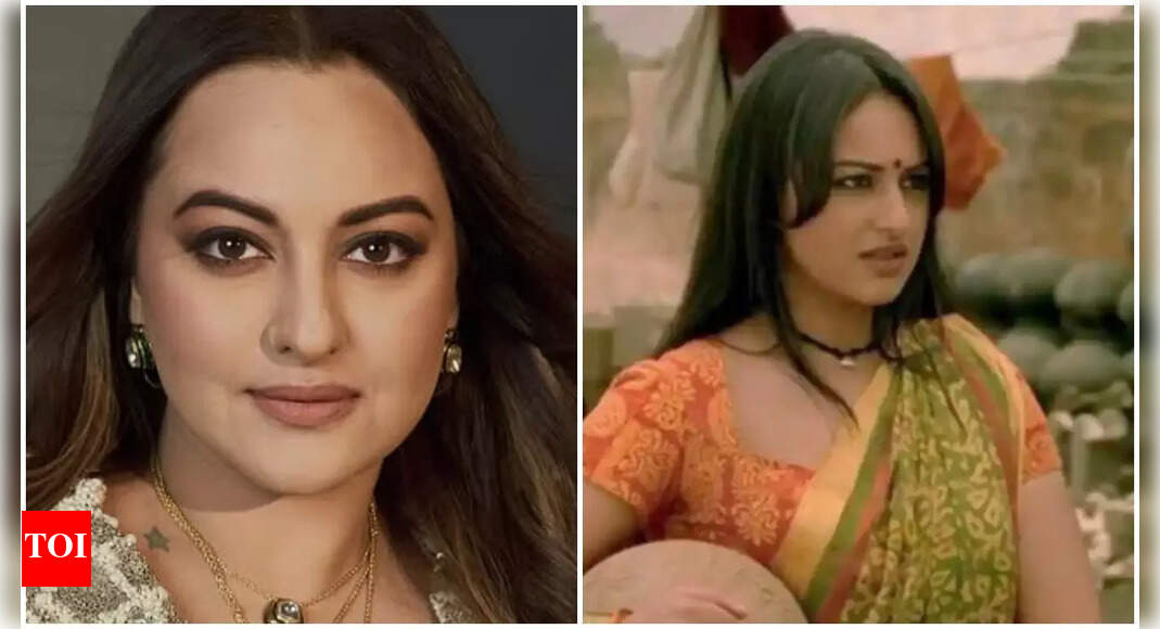 <div>Sonakshi clocks 15 yrs in films: 'Nothing has been highest...'</div>