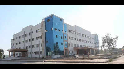 Vijayapura opposes medical college on PPP model