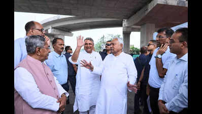 CM lays foundation stones for six projects in Patna worth Rs 1,433 crore