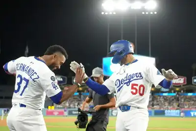  Los Angeles Dodgers Predicted to Land $16.5 Million Chicago Cubs Superstar, Max Muncy Key Trade Asset?