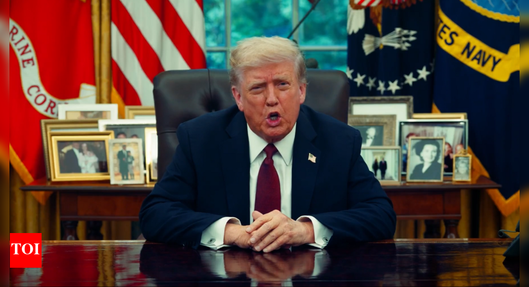 <div>'Won't spare ...': Trump blames 'radical left' for Charlie Kirk's killing; vows action, recalls own assassination attempt</div>