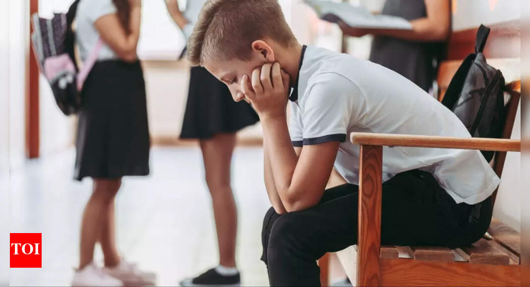Child feels left out at school? 5 things parents can do