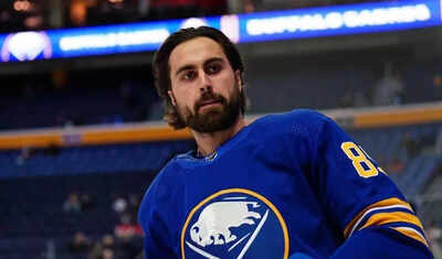 Key players who could impact the Vegas Golden Knights' season: Alex Tuch, Jason Dickinson, and Anthony Mantha