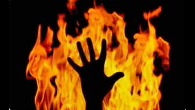 21-year-old man sets himself ablaze, sustains 80% burn injuries; investigation underway