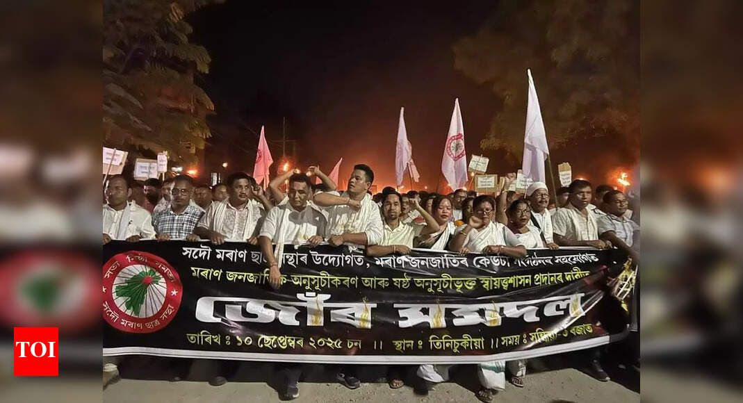 Moran community demands ST status, holds torch rally in Tinsukia