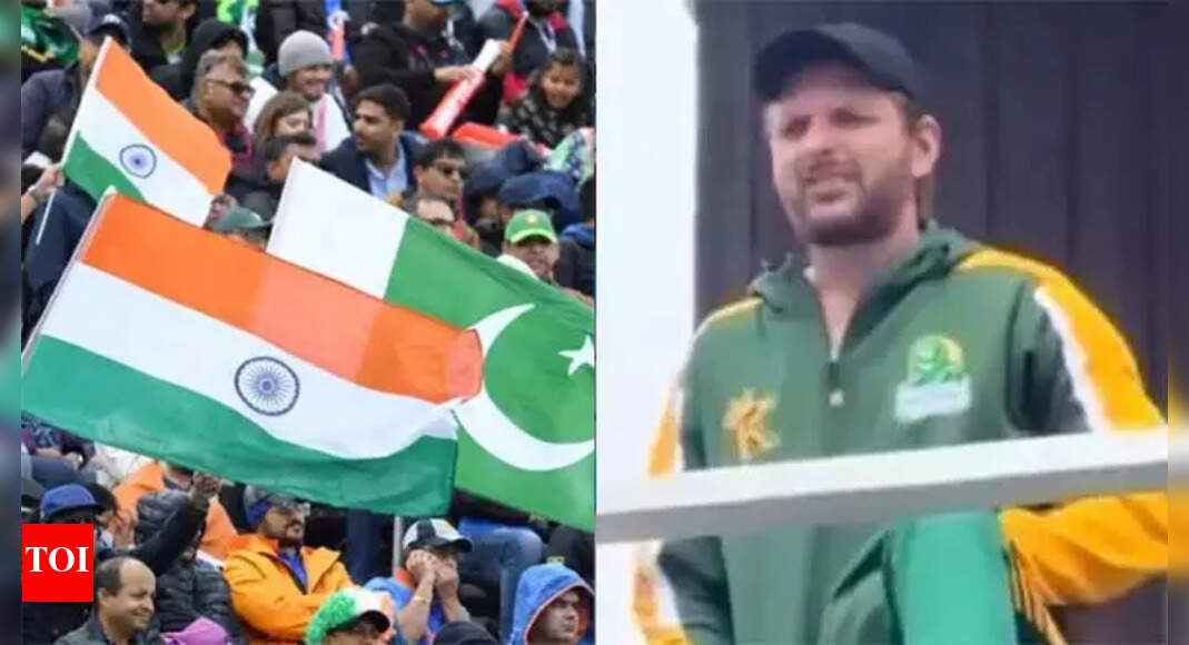 IND vs PAK: Afridi revives 'one bad egg' row; jibe at players 'proving Indian'