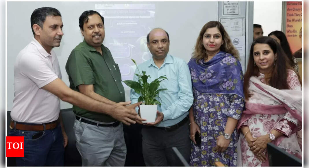 GGDSD college hosts AI, IoT, and smart vision workshop