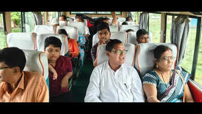 23 stranded Odisha tourists back from Nepal