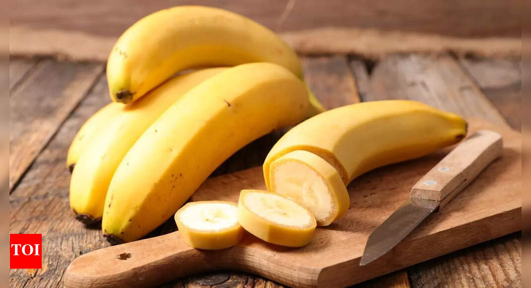 Eating bananas at THIS time helps lower your cholesterol and blood pressure: British Heart Foundation