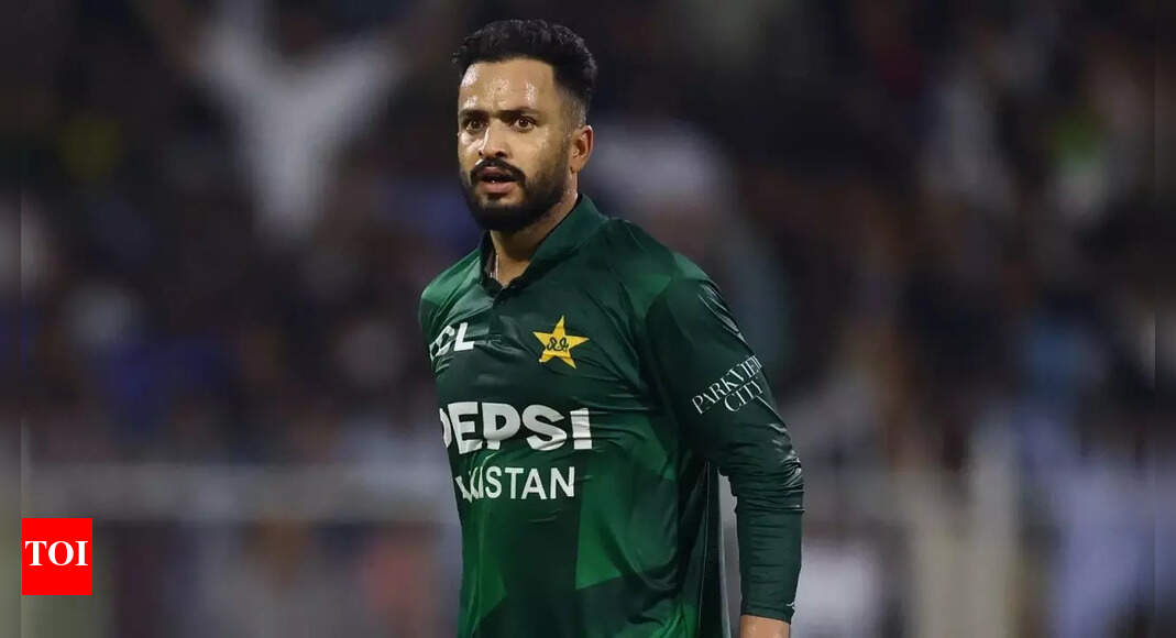 Pakistan coach believes THIS spinner is 'the best in the world' leading to India match