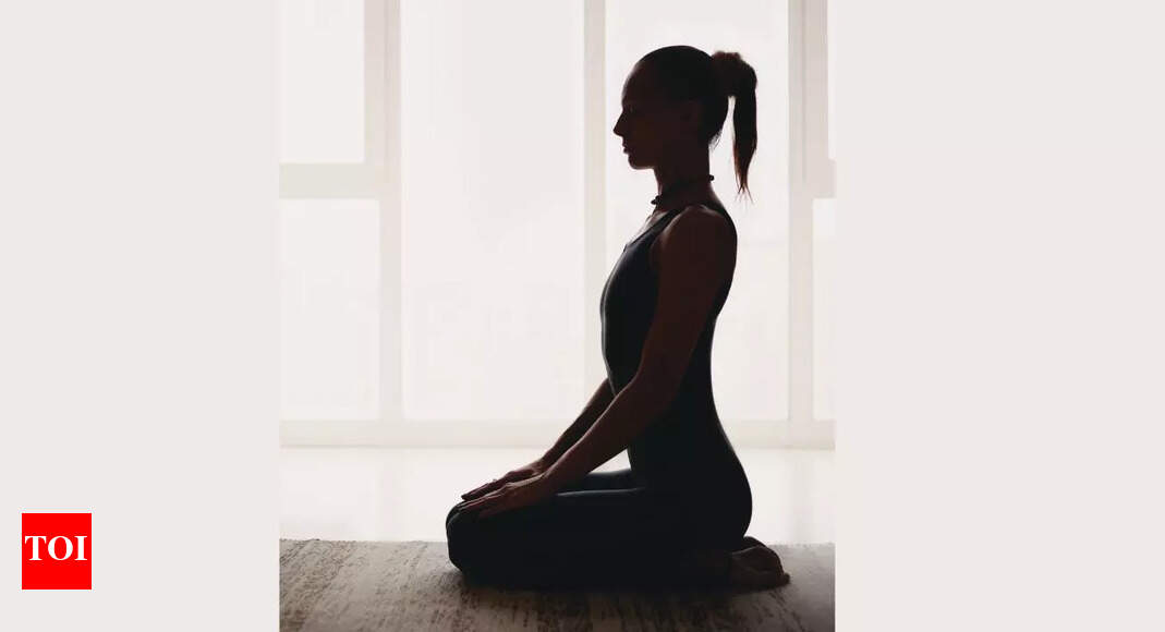 5 asanas to do in bed before sleep
