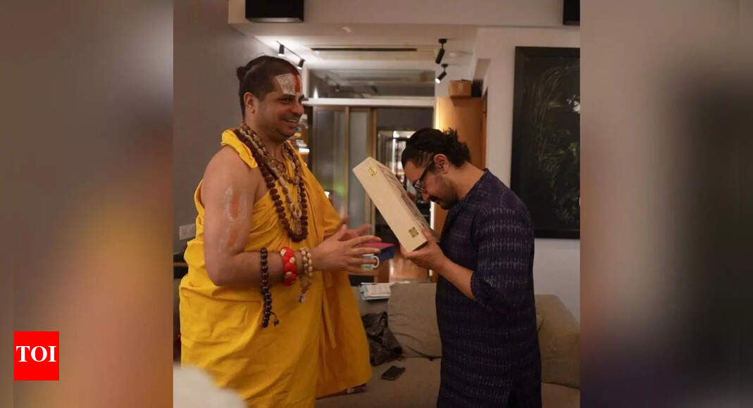 Aamir Khan meets Jagadguru Swami Satishcharya Maharaj, discusses personal growth and India’s future vision