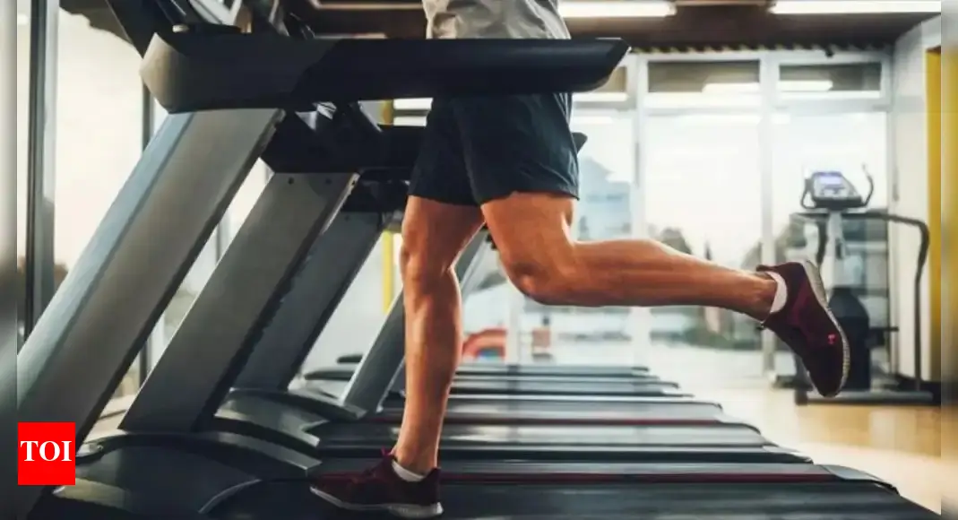 Biochemist reveals 40-minute workout for busy professionals that can turn back aging