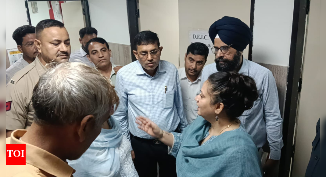 Haryana health minister conducts surprise inspection in government hospitals; says 500 doctors to be recruited to fill shortages