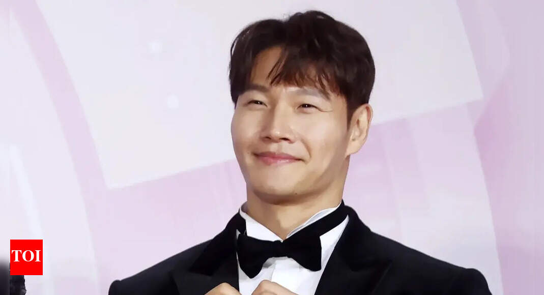 Kim Jong-Kook firmly denies pregnancy rumors after hush-hush wedding