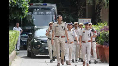 Bomb Hoax Disrupts HC Proceedings