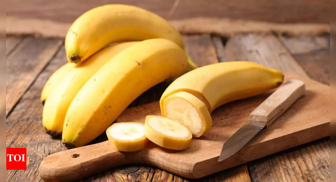 Best way to store bananas and keep them fresh longer