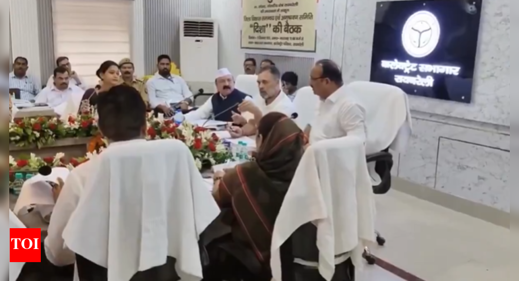 'Permission leni chahiye thi' moment at UP meet: Rahul Gandhi, BJP minister engage in heated argument - watch