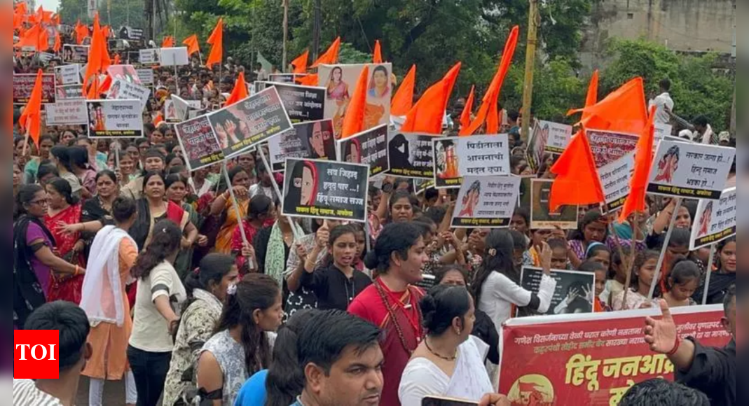 5,000km, 5 states: Akola rapist caught in Indore, protesters demand ...