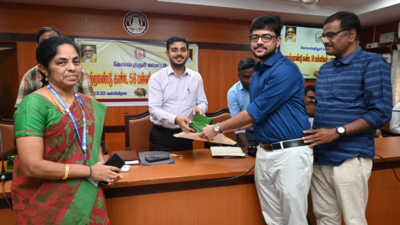 PG NEET 2025 Coimbatore district topper felicitated