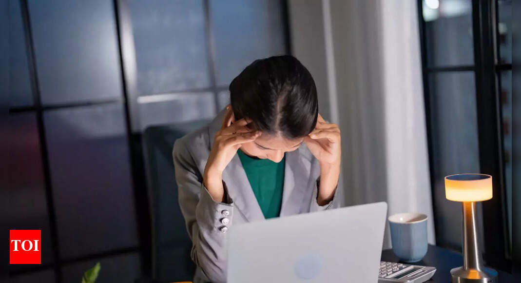 Are you experiencing 'tall poppy syndrome'? Subtle workplace signs to notice