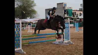 Regional Equestrian League begins at Horse Heaven Equestrian Sports Club in Jaipur; Aahan Jaisinghani, Krishav Modi, Pravar Gulati and Zara triumph on Day 1