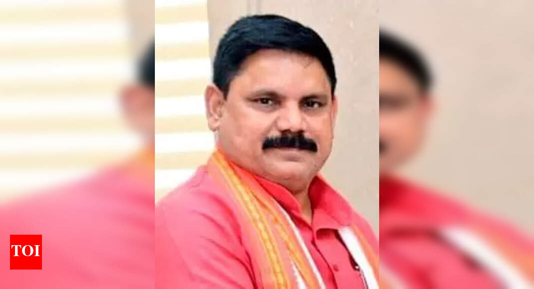 Centre, state govts concerned over farmers affected by floods: MoS Satish Chandra Dubey