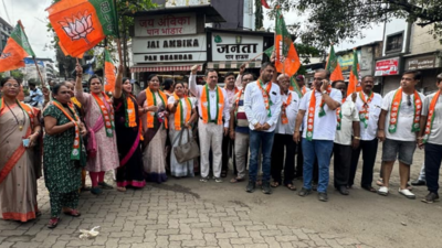 BJP workers protest against AI-generated videos of Prime Minister Modi and his late mother in Ulhasnagar, Kalyan
