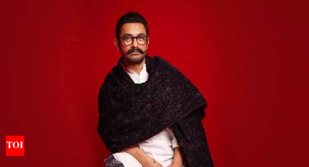 Aamir slams stars for asking producers to pay for entourage