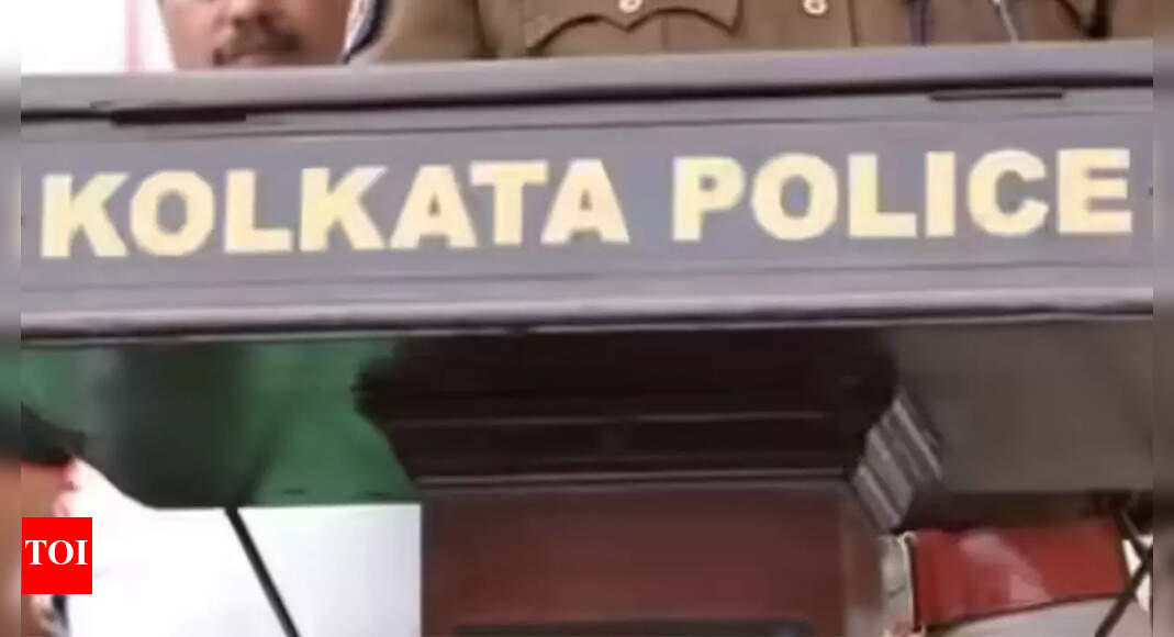 Cops chase and arrest 2 bike snatchers after mobile theft in Kolkata